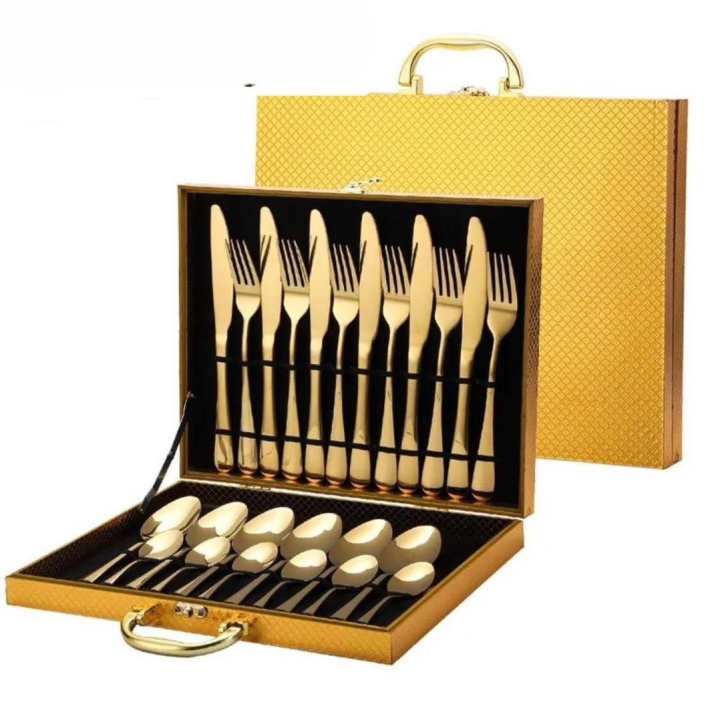 coffret de couverts couleur or 24 pieces