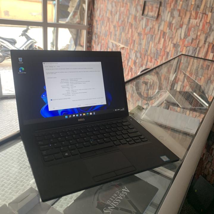 Dell latitude core i7 8eme