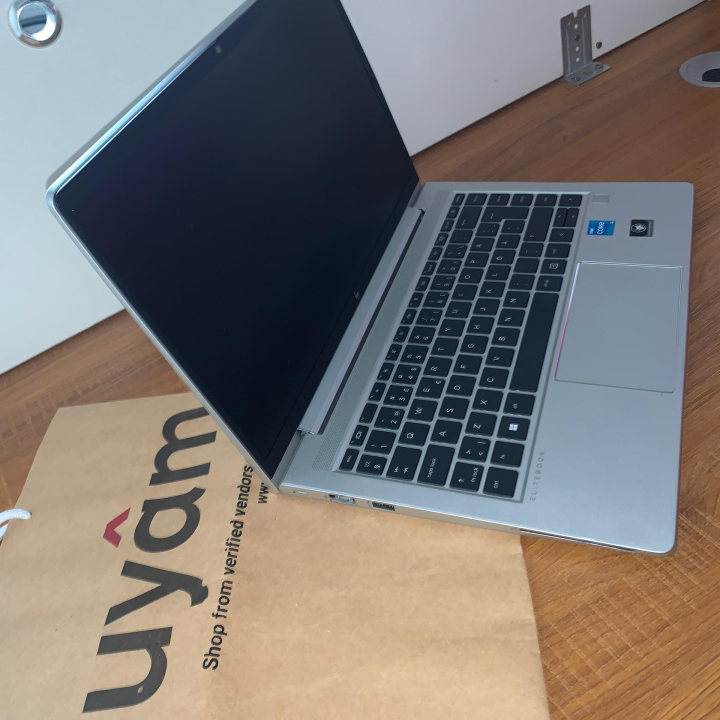 HP EliteBook G9 i3 12 Generation