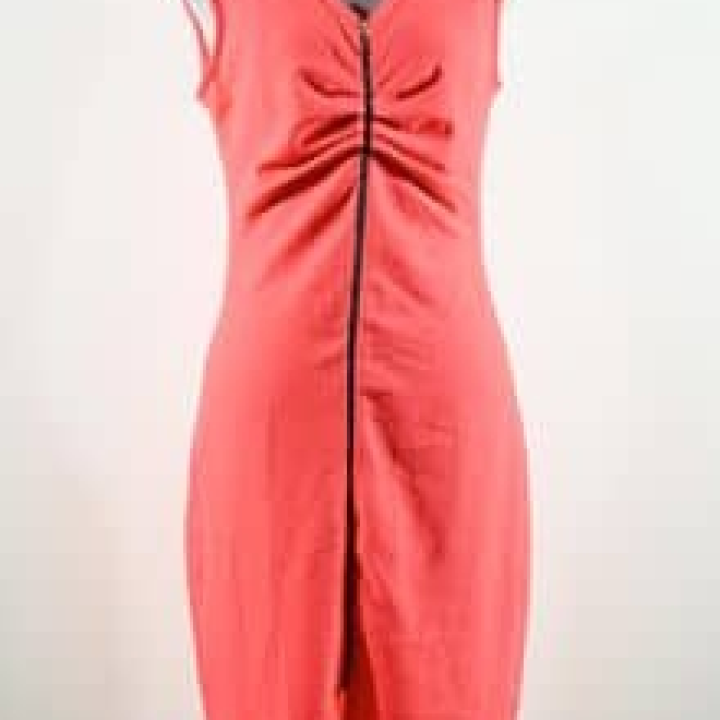 robe orange