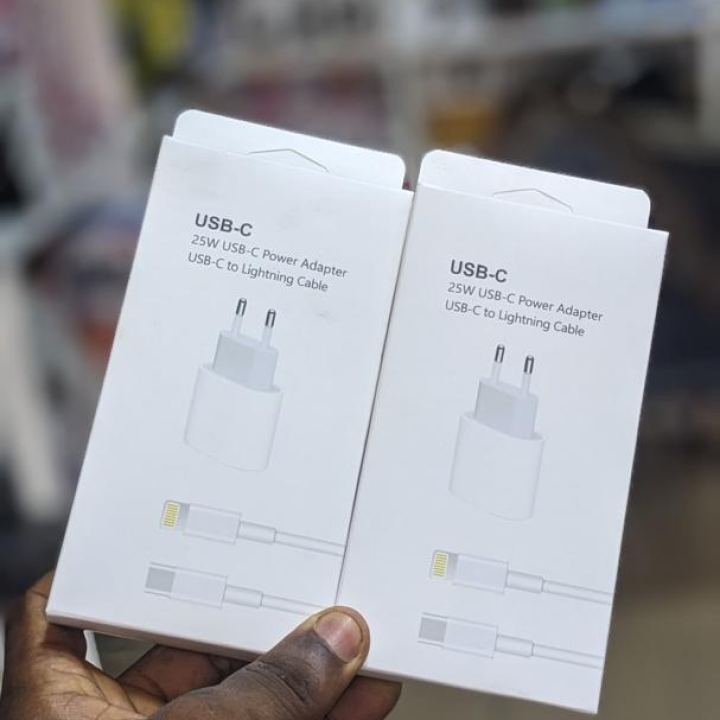 chargeur iPhone