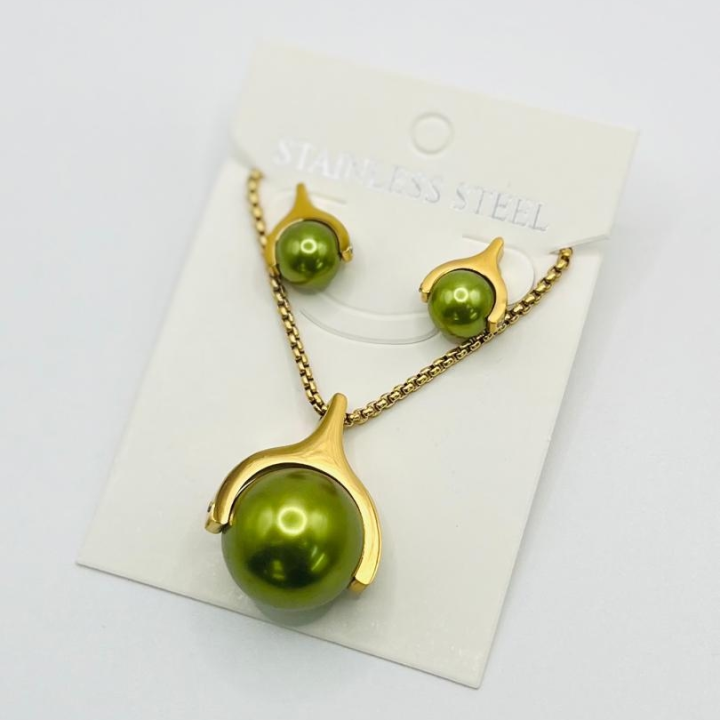 collier vert