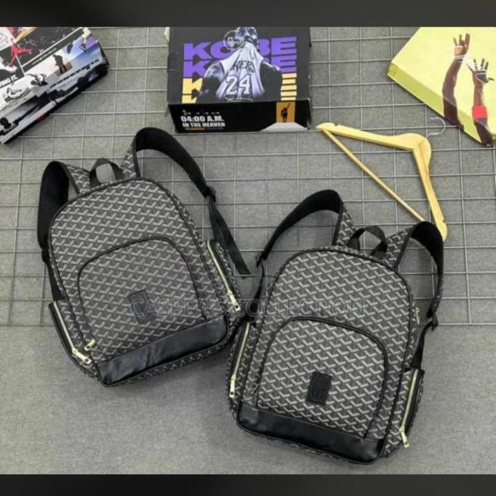 designes bags available