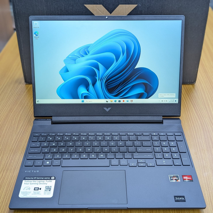HP VICTUS 15 RYZEN 5 RX 6550M 4GB Dedicated