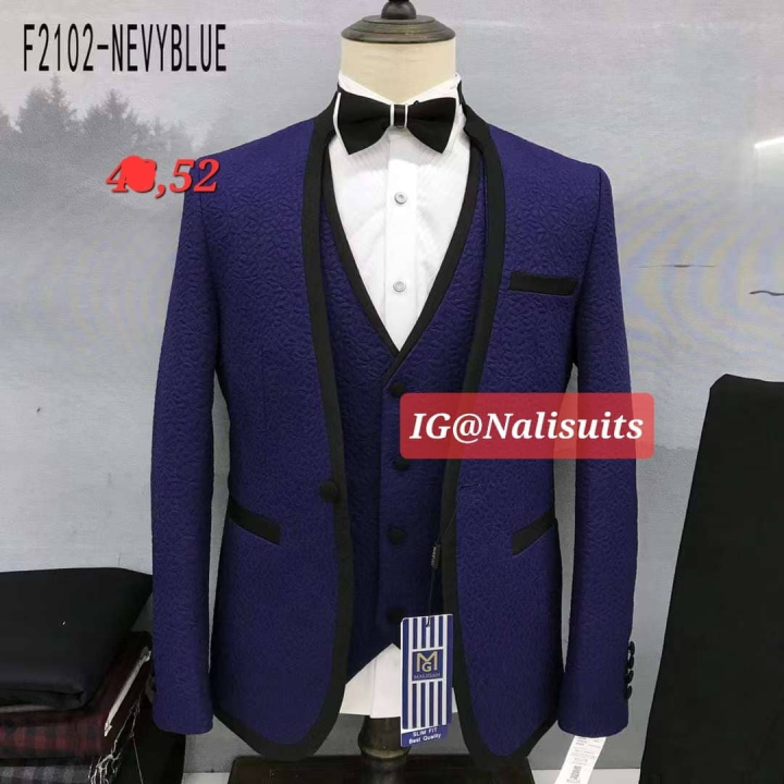 costume bleu