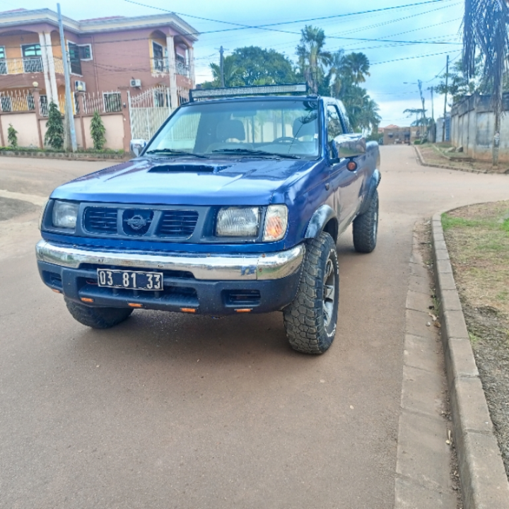 Nissan frontier 2001