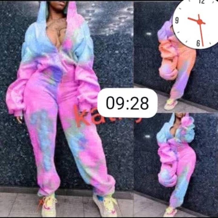 Long and short pink jumpsuit
