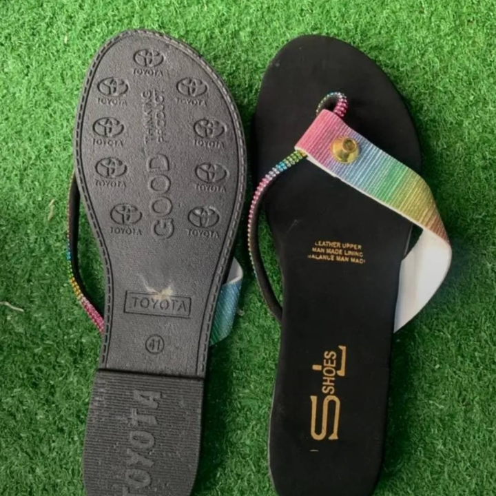 slippers