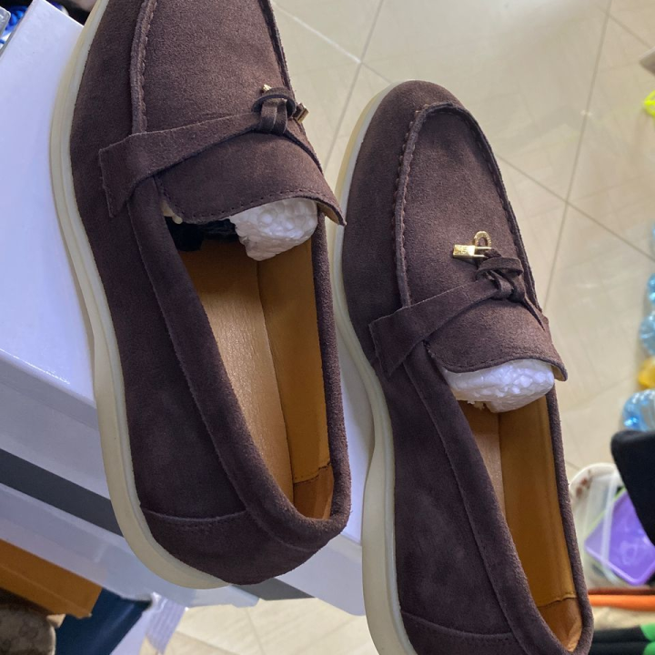 Men shoe