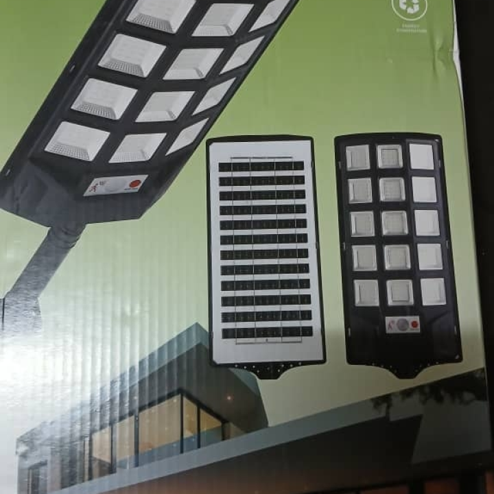lampadaire 400 watt six pièces