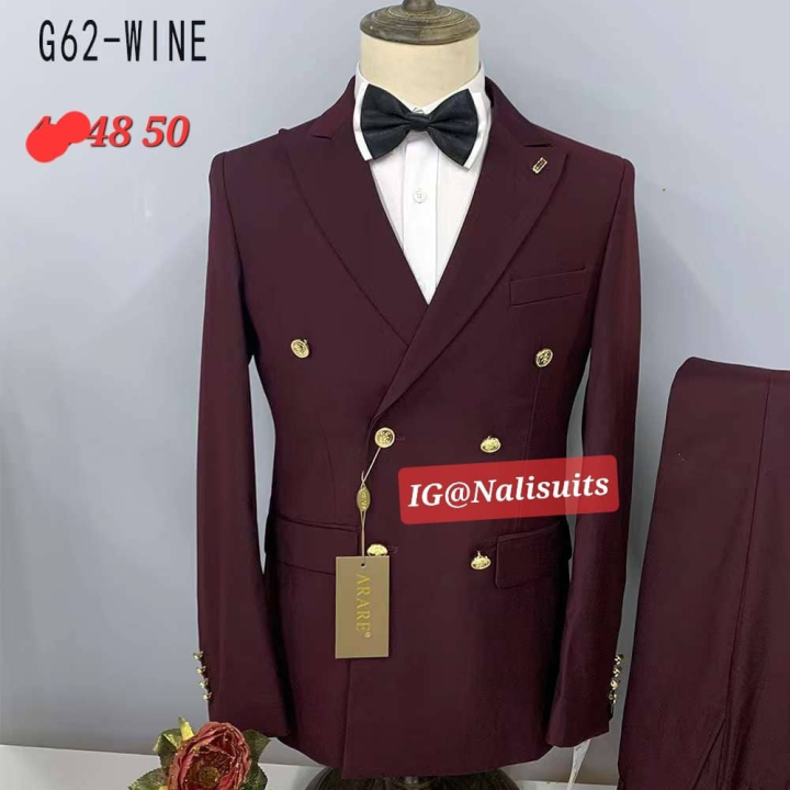 costume marron