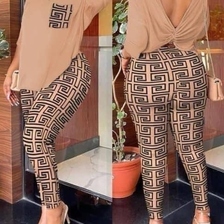 ensemble femme marron (collant et haut)