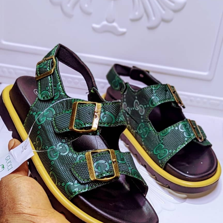 Sandals Normal