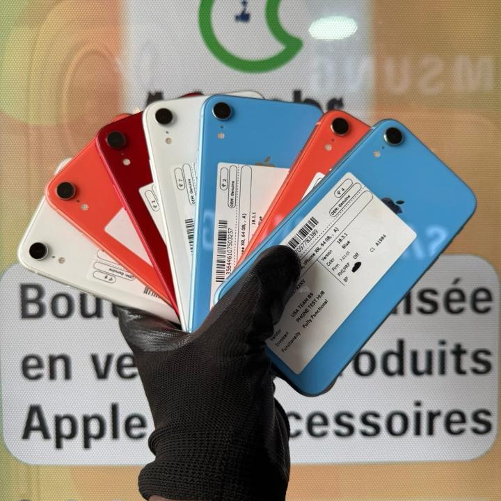 iphone XR 64GB