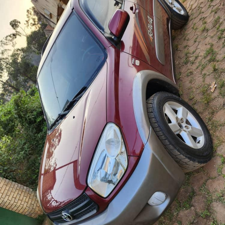 Toyota RAV4 2005