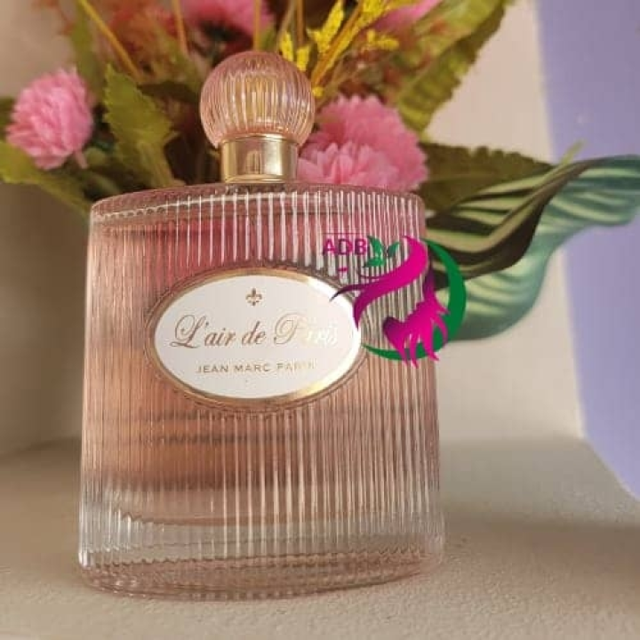eau de parfum l'air de Paris