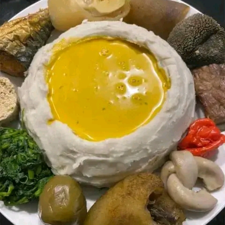 cooked food from adelas kitchen