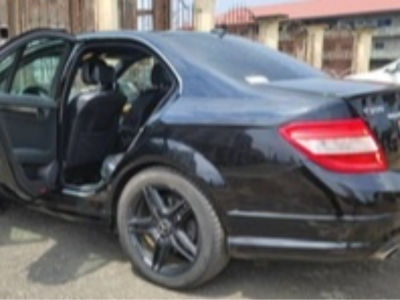 Mercedes Benz