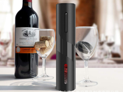 Ouvre vin électronique