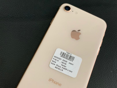 iPhone 8