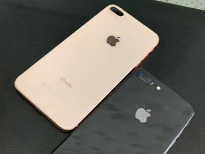 iPhone 8+