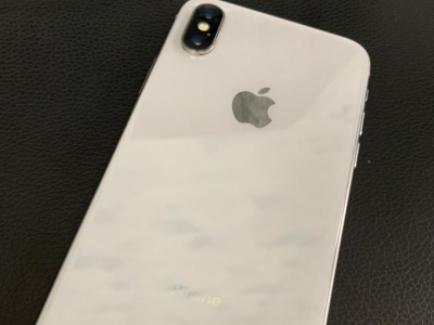 iPhone X