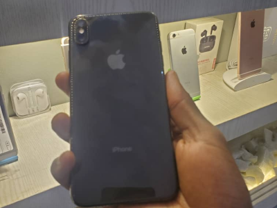 IPhone XS Max 64GB