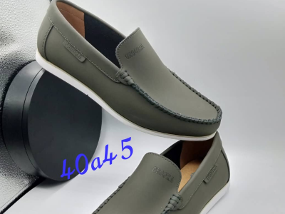 Casual shoe