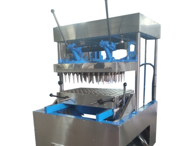 Ice cream cone machine