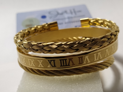 LUXURY BRACELET (set de 3 Bracelets plaqué Or 18k)