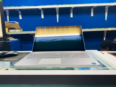 Dell Inspiron 15-7537