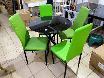 Classic Table and chair