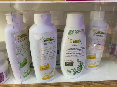Most powerful anti-dandruff and shampoo