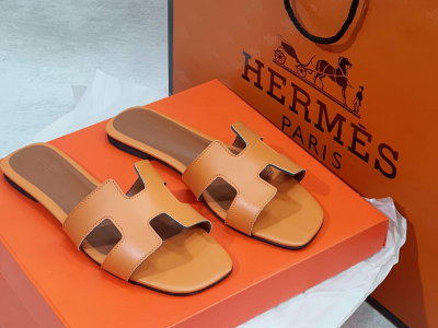 Hermes Female Sandals