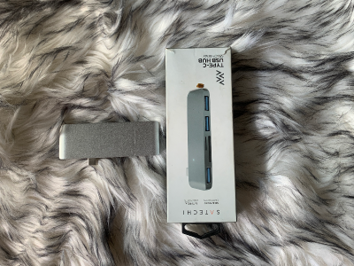 Type-C USB hub