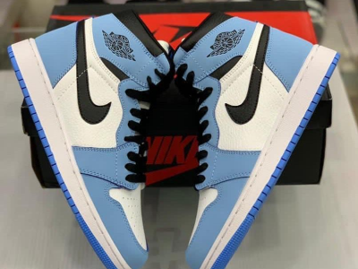 Men Nike Sneakers