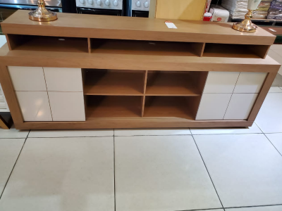 Television Stand ( TV Stand)