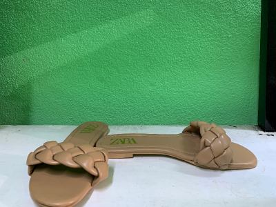 Female low slippers