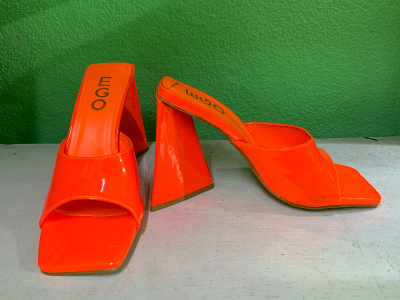 Female high slippers