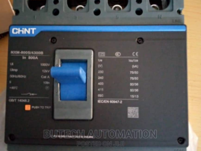 Disjoncteur compact