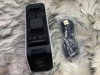 Dual charging station for ps5 wireless controller