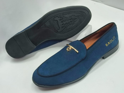 Classic shoes size 40-45