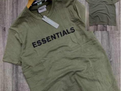 Essential T-shirt