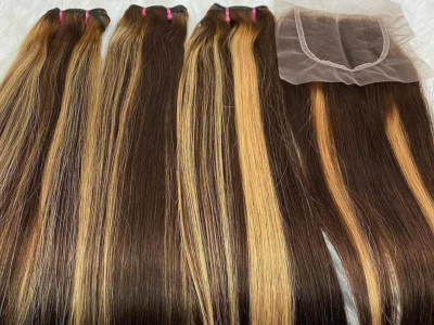 Human hair bundles with full closure