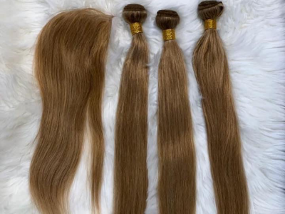 Human hair bundles 20 inches with full closure
