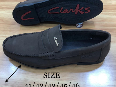Mail moccasin shoes