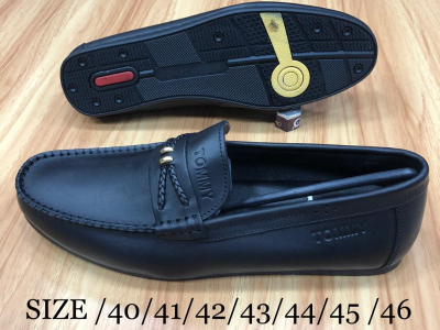 Mail moccasin shoes