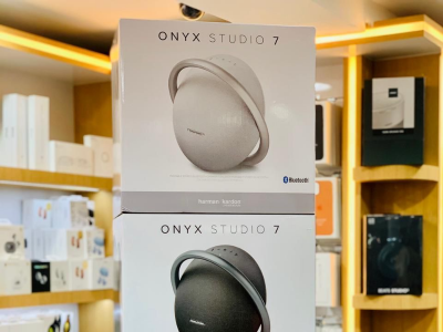 ONYX Studio 7 ( Harmon Kordon)