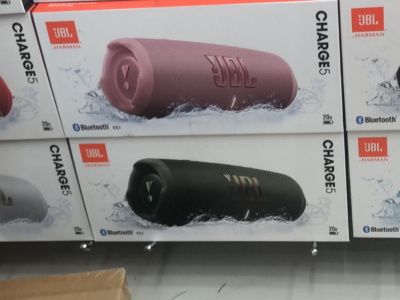 JBL charge 5