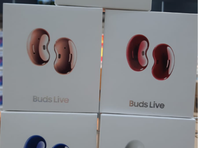 Buds Live